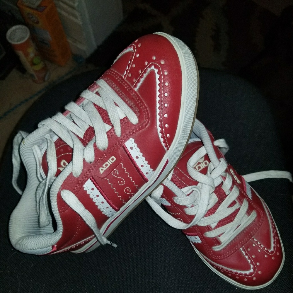 Adio women's sneakers